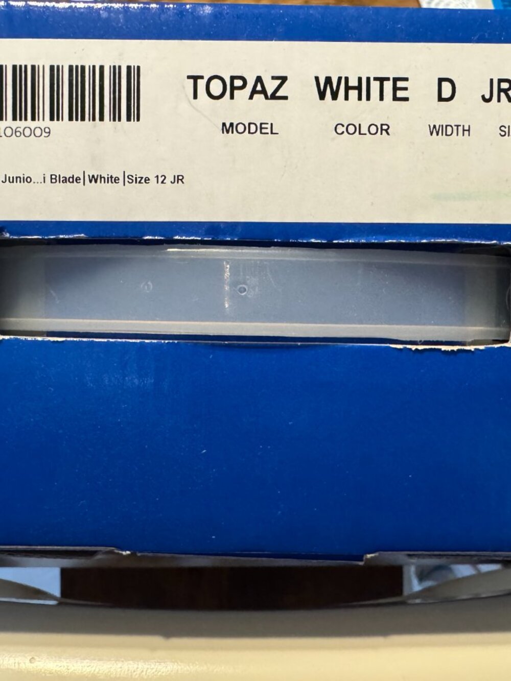 Riedell Topaz Figure Skates - Picture 10 of 11